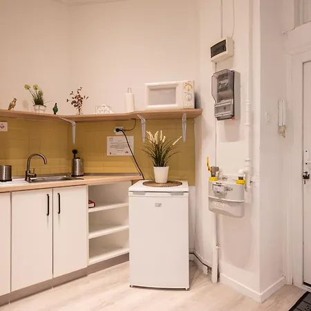 Cozy & Lovely Nest In Soho דירה