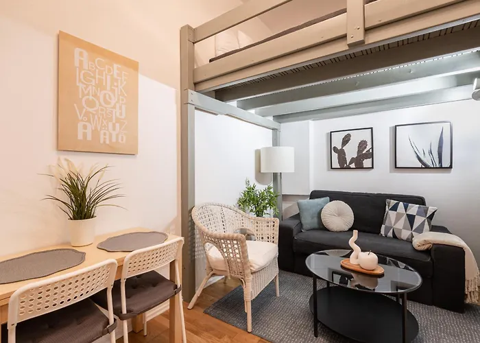 Cozy & Lovely Nest In Soho