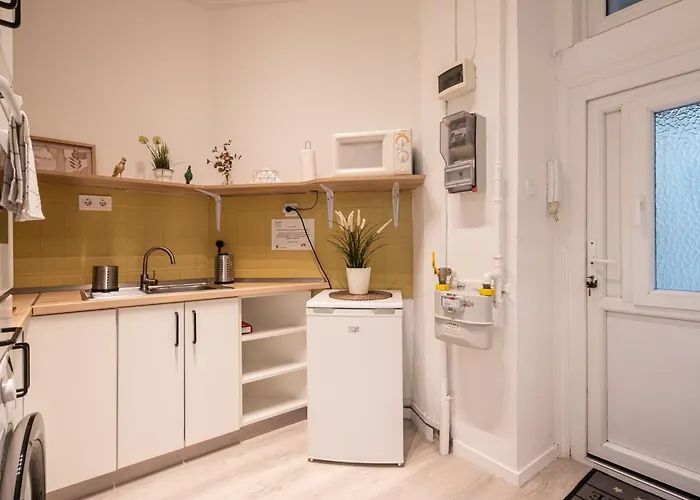 Cozy & Lovely Nest In Soho Apartmán